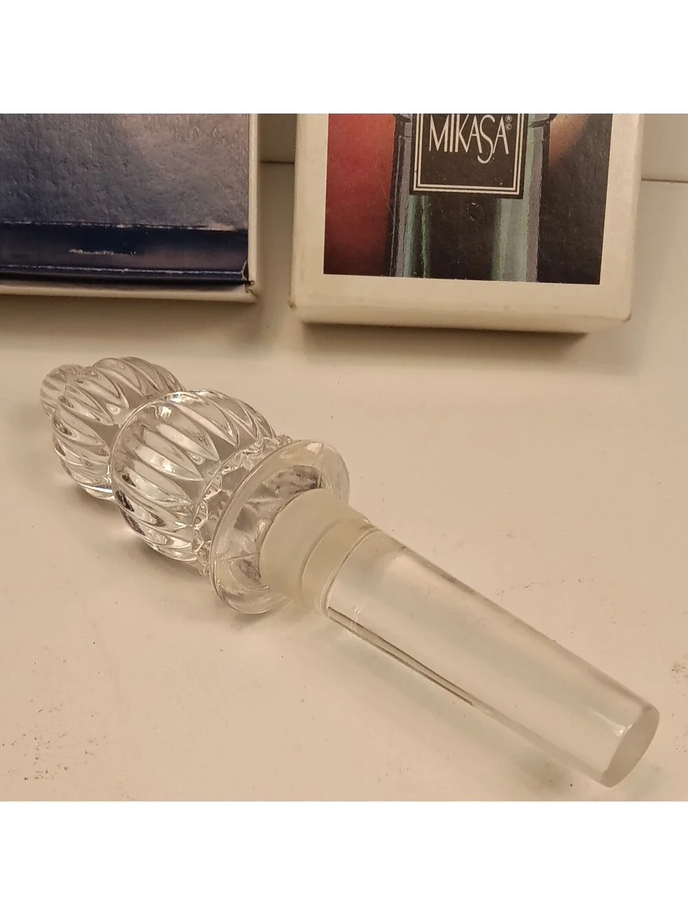 Mikasa Monterey Clear Glass Bottle Stopper Reusable 1-Hole MPN T 8173-900